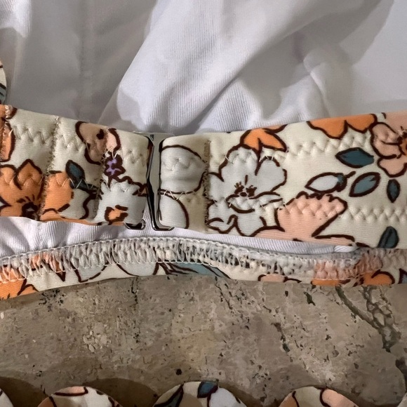 CUPSHE Women's Bikini Sets Two Piece One Shoulder Mid Rise Scalloped Edges Large - Picture 8 of 9